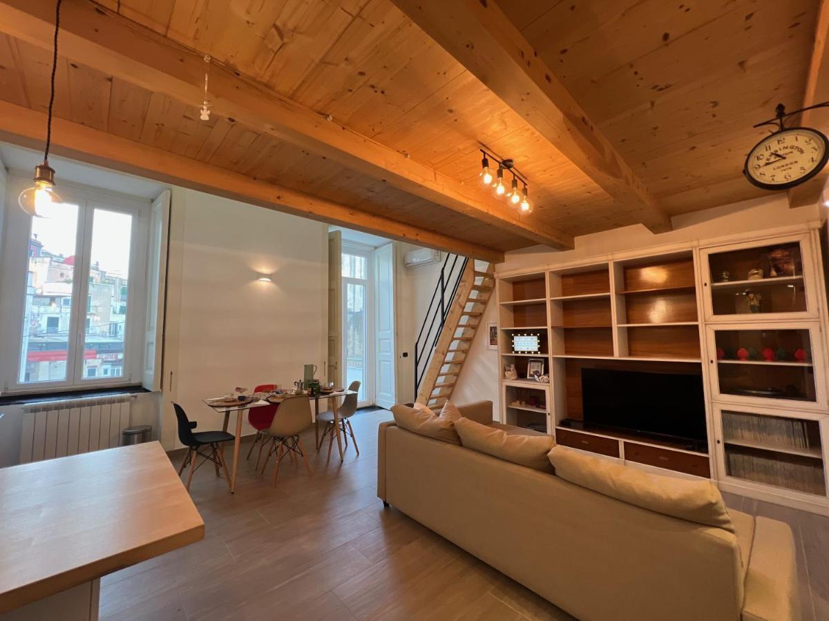 La Casa Di Marty Lejlighed Napoli Eksteriør billede